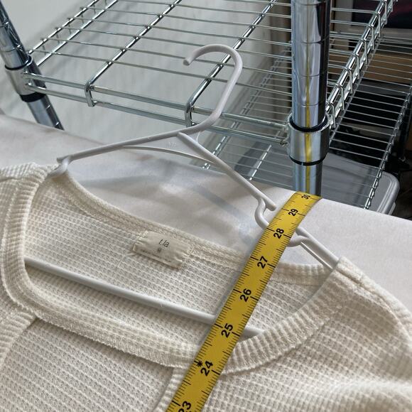 Anthropologie t.la Womens Ivory Nadia Cutout Waffle Knit Top Size M Boho Slouchy - Picture 3 of 10